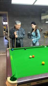 大爷使坏，我不上钩，他干着急。。。#台球 